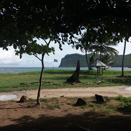 The Reef Beach Huts Hotel Vieux Fort Luaran gambar