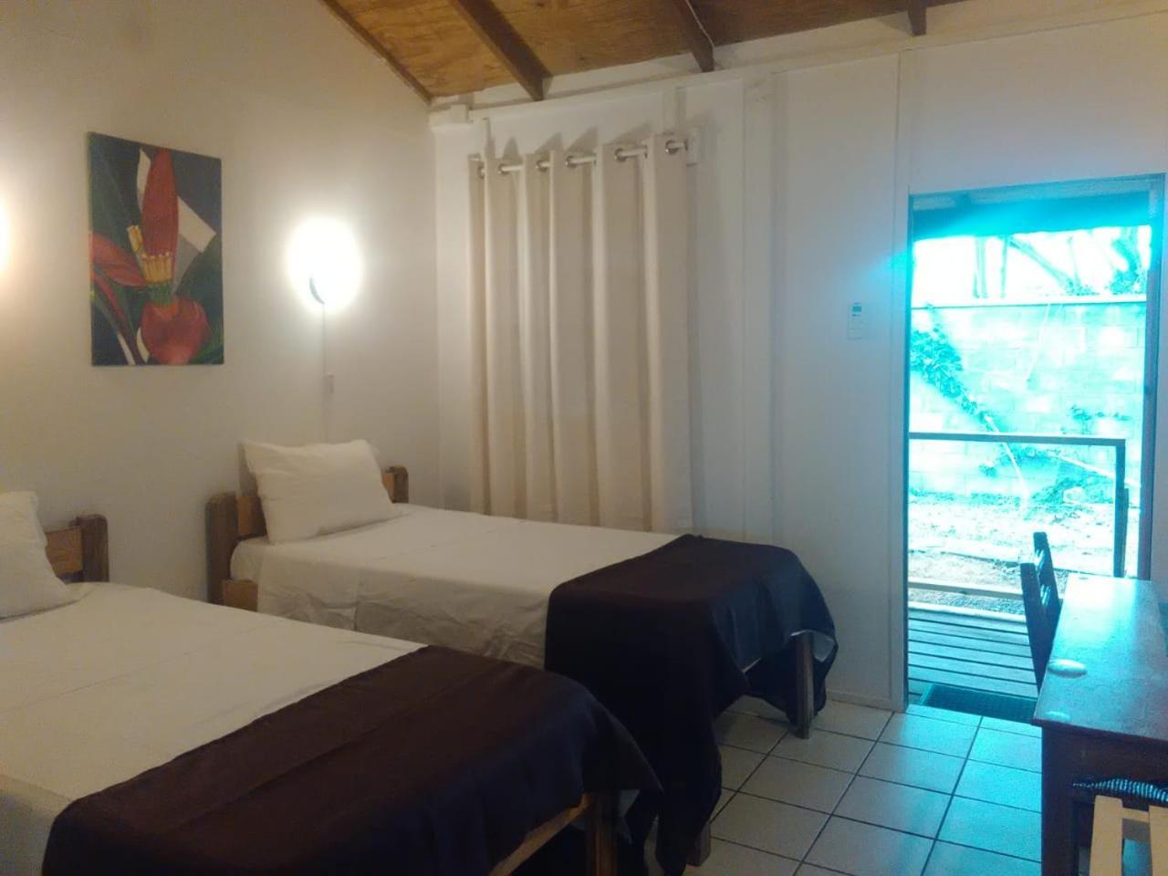 The Reef Beach Huts Hotel Vieux Fort Luaran gambar