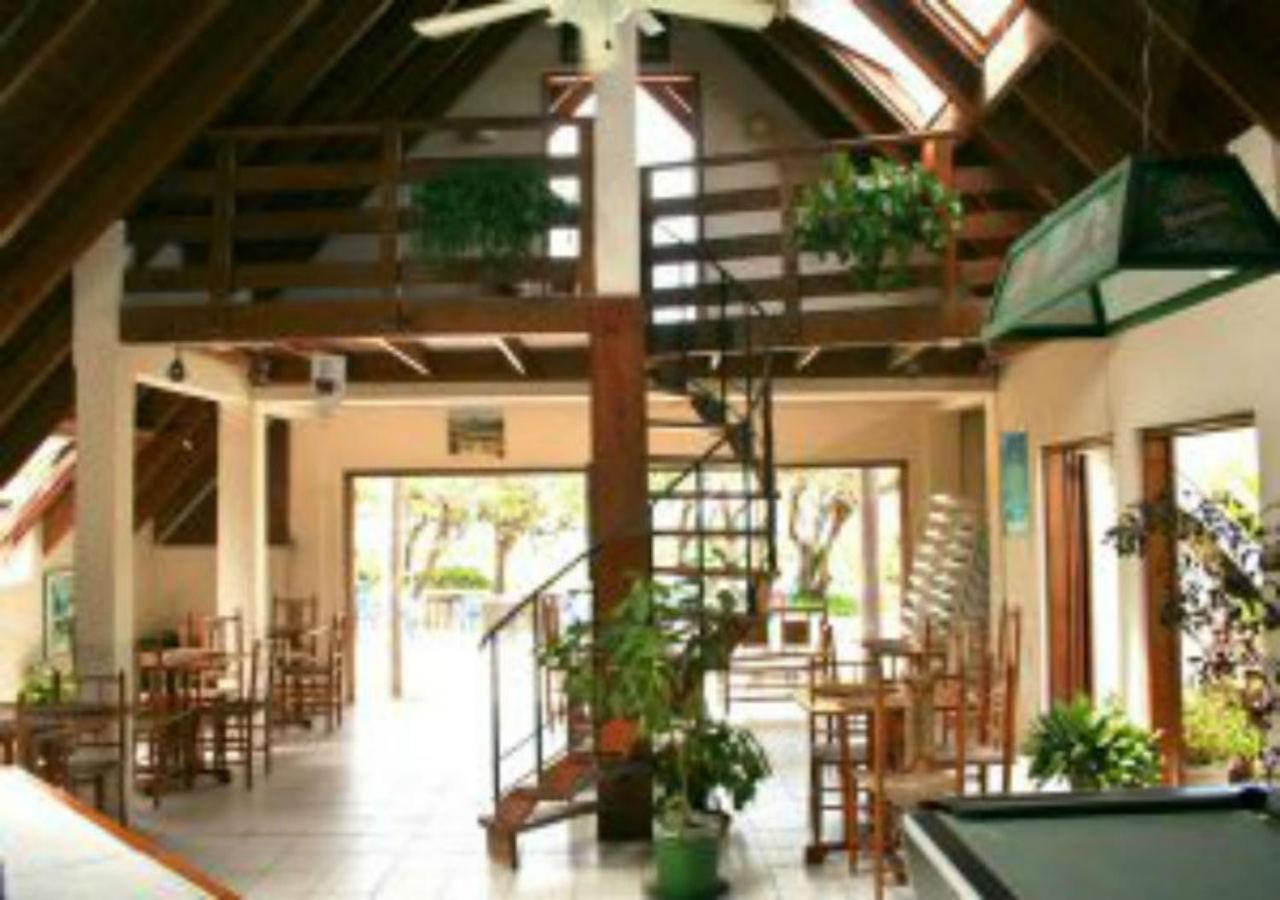 The Reef Beach Huts Hotel Vieux Fort Luaran gambar